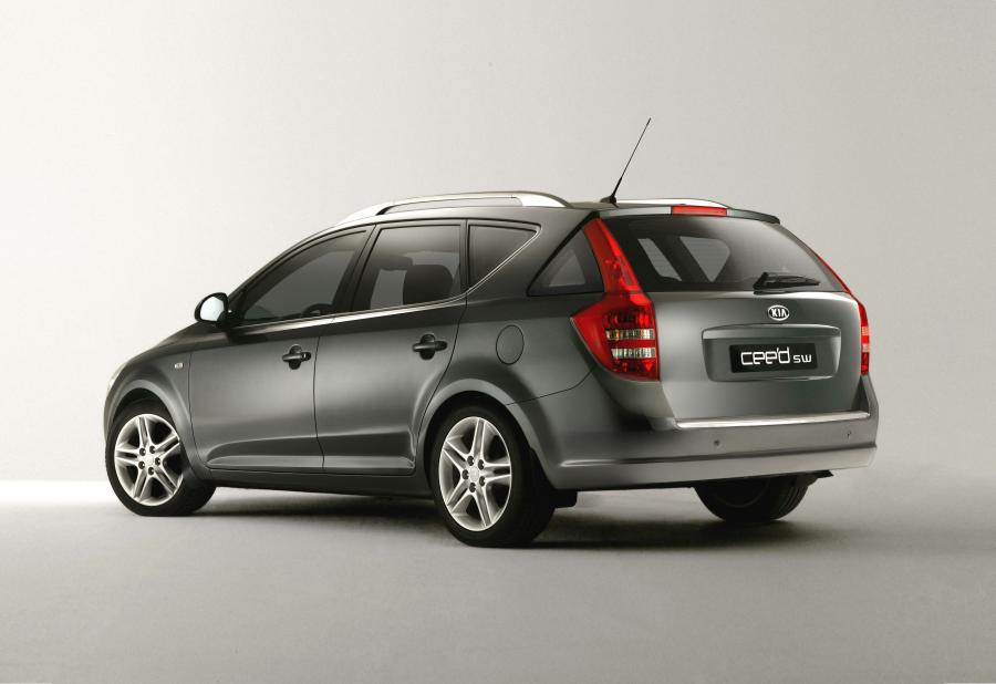  Kia cee&rsquo;d SW 2007 года  (фото 47 из 47)